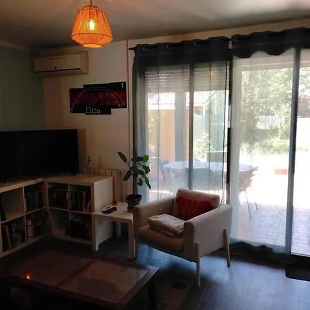 Maison 3 Chambres, Au Calme A 30mn D'avignon